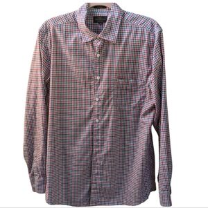 Rodd & Gunn, button down checked shirt. Size Medium